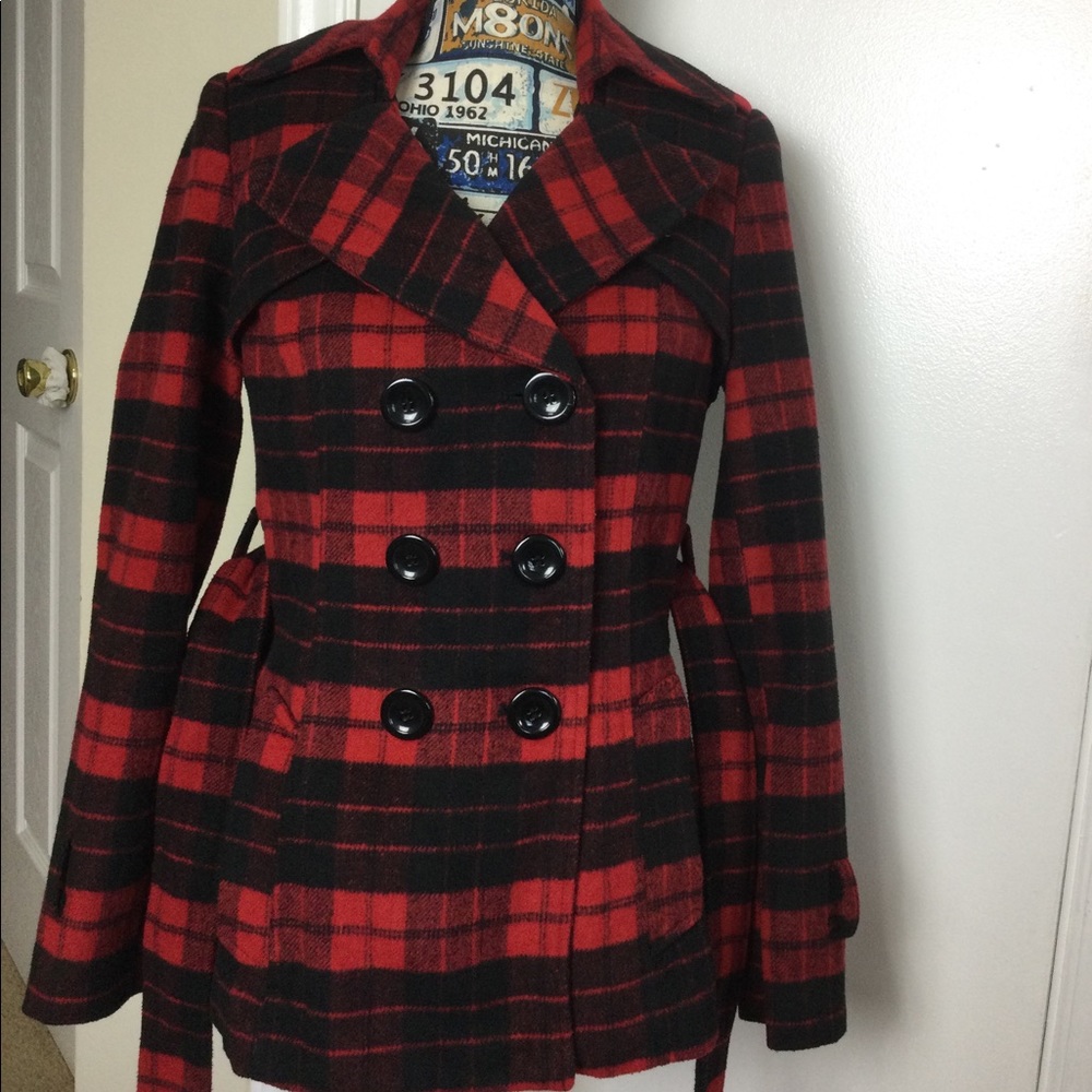 EUC Forever 21 Wool Blend plaid Pea Coat, Red/Black